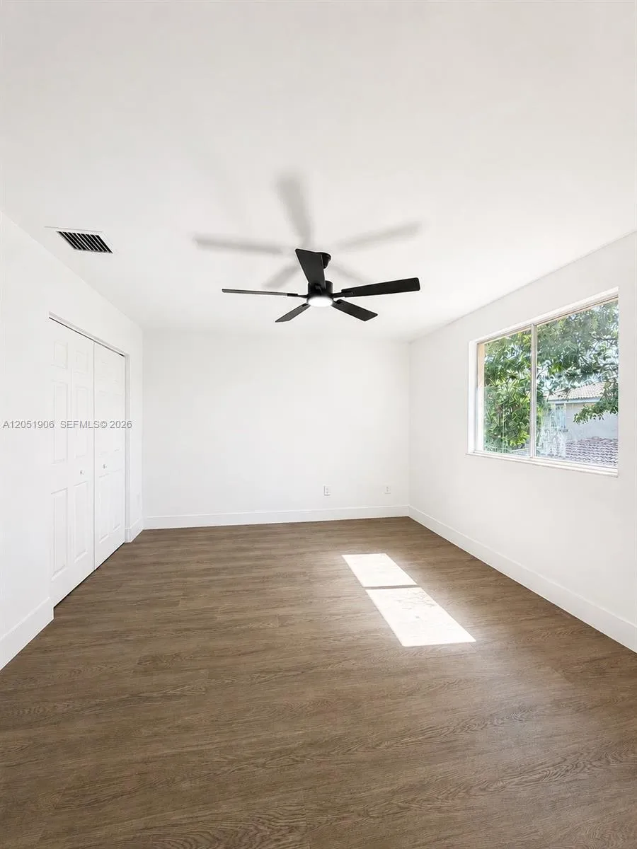 5905 Manchester Way Tamarac, FL 33321