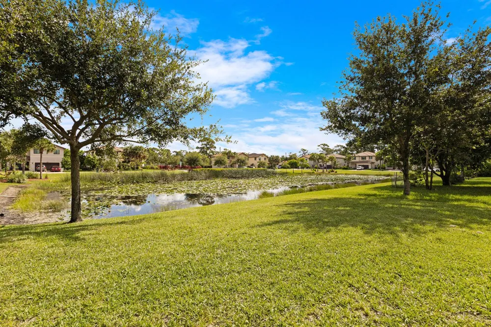 4846 Pond Pine Way 