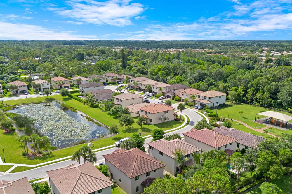 4846 Pond Pine Way 