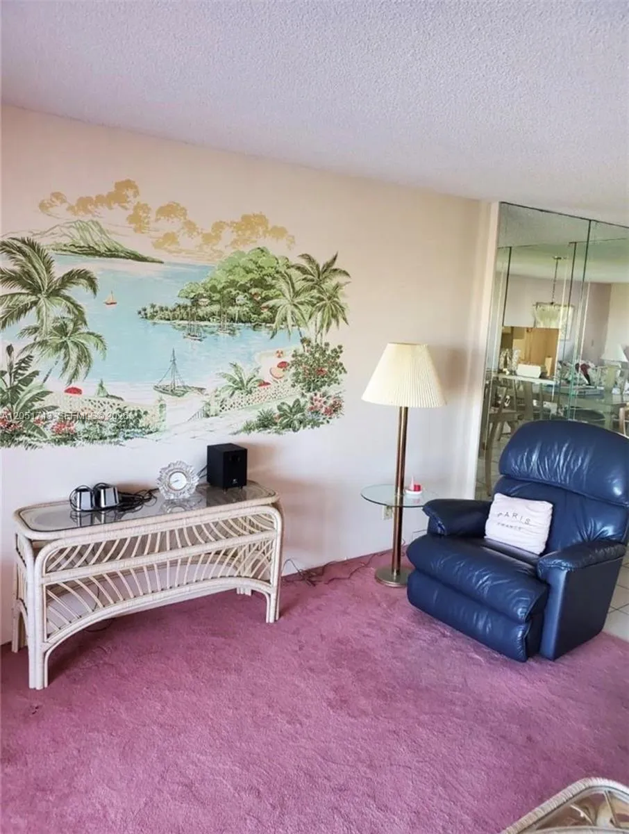441 SE 3rd St #505 Dania Beach, FL 33004
