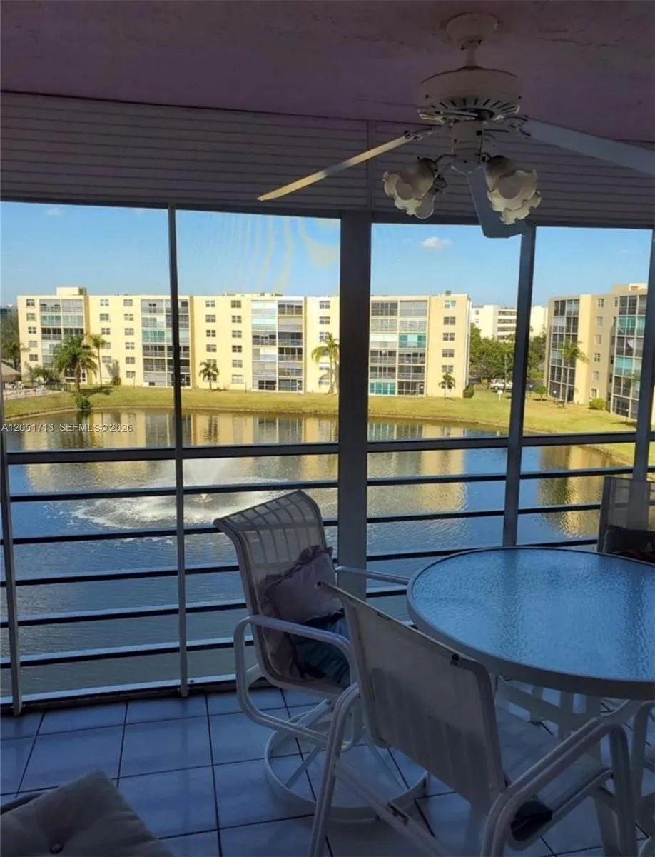441 SE 3rd St #505 Dania Beach, FL 33004