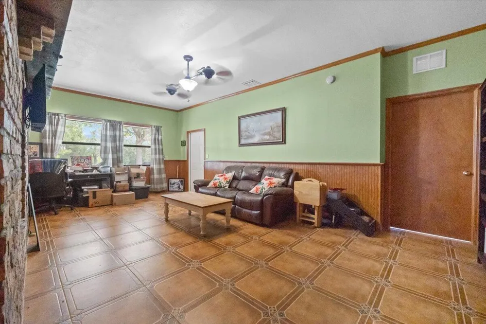 1121 River Road Moore Haven, FL 33471