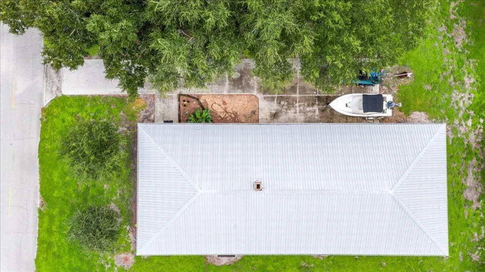 1121 River Road Moore Haven, FL 33471
