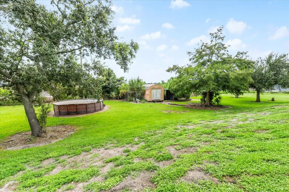 1121 River Road Moore Haven, FL 33471