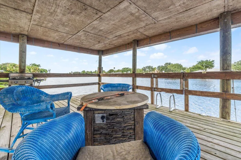 1121 River Road Moore Haven, FL 33471