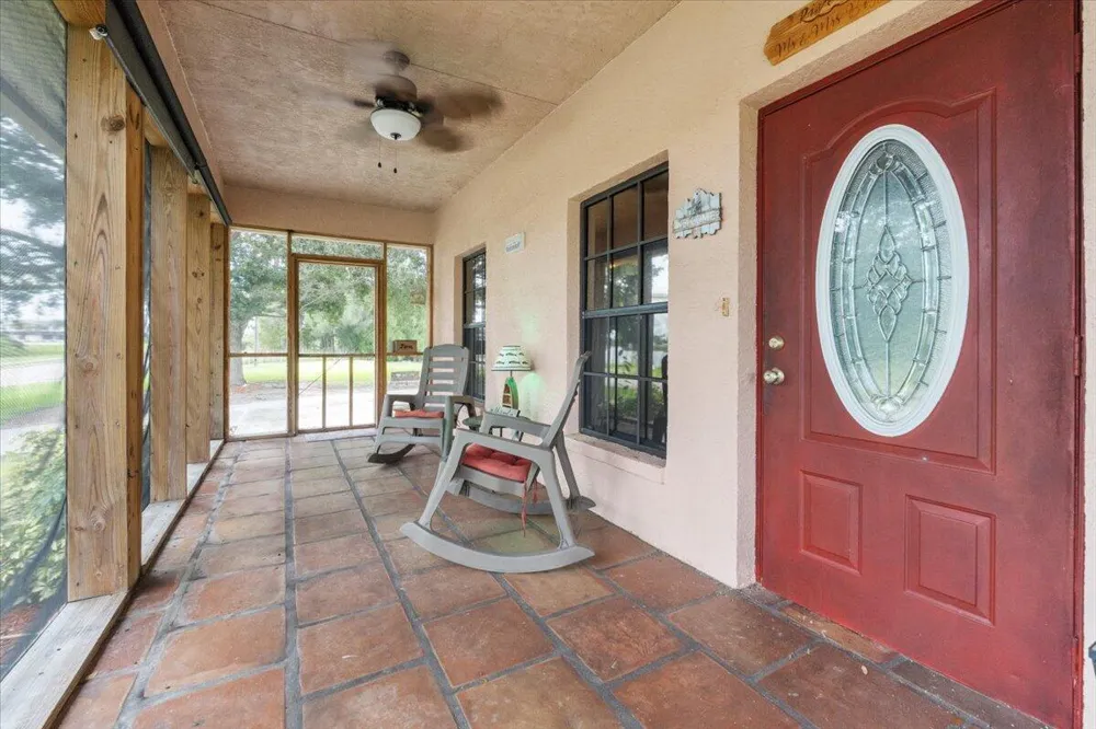 1121 River Road Moore Haven, FL 33471