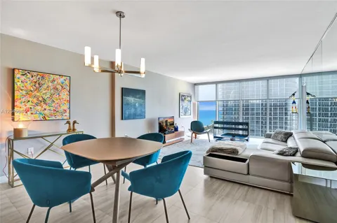 10275 Collins Ave #1116