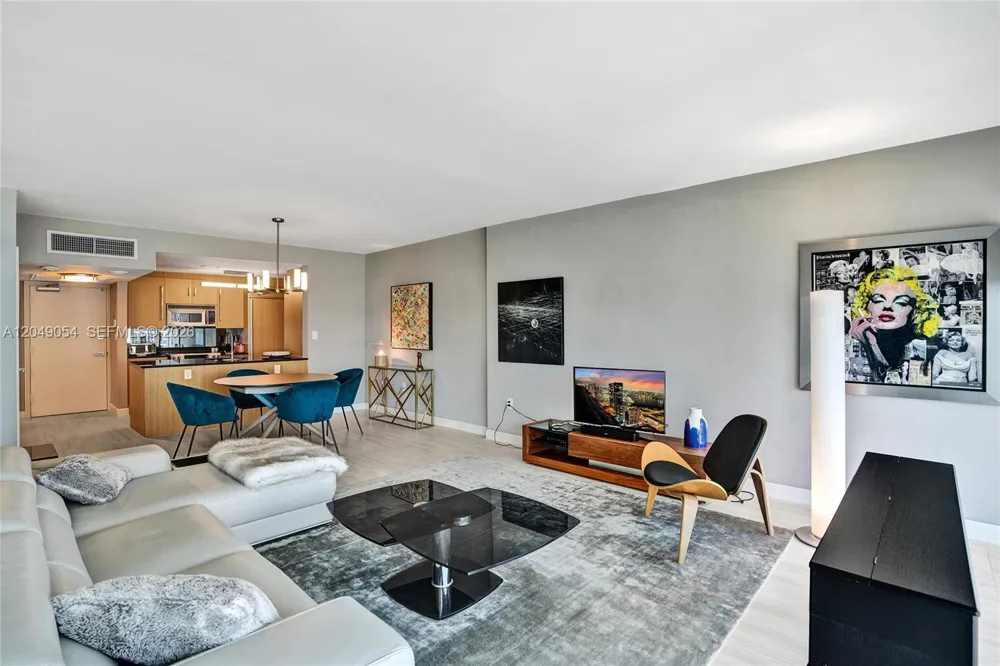 10275 Collins Ave #1116 Bal Harbour, FL 33154