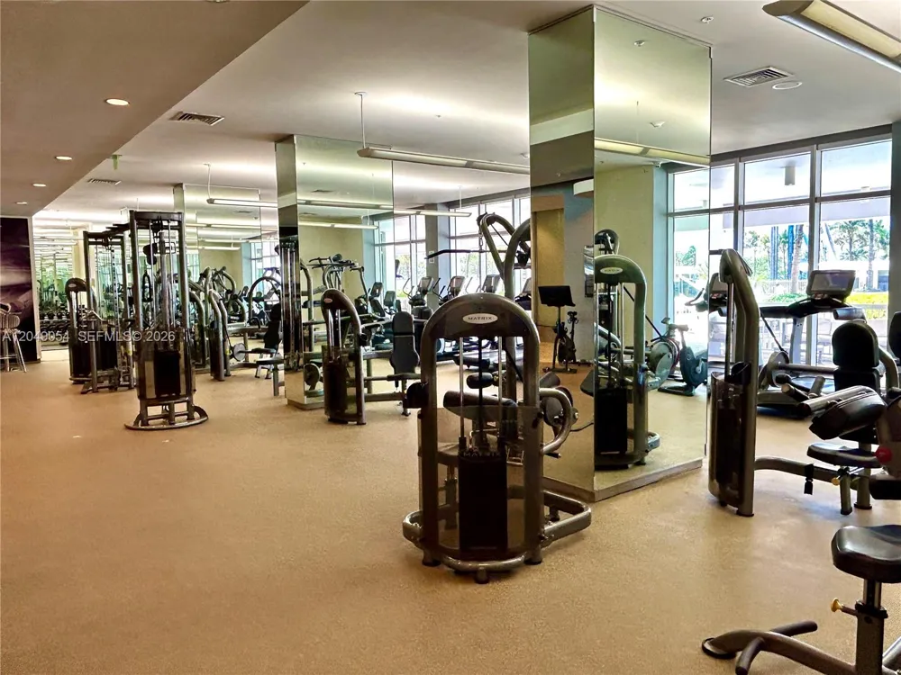 10275 Collins Ave #1116 Bal Harbour, FL 33154