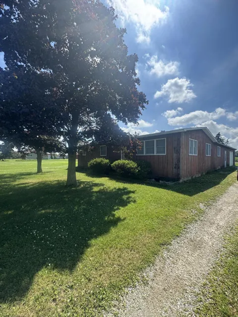 1247 Steel Road