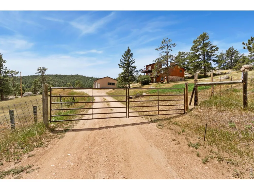 569 Gordon Court Livermore, CO 80536