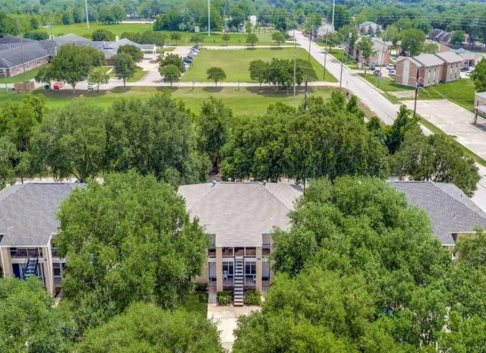 1013 Gunnison Street #4 Sealy, TX 77474