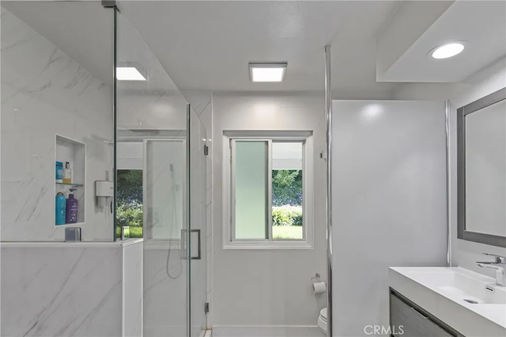 7293 Cirrus Way West Hills, CA 91307