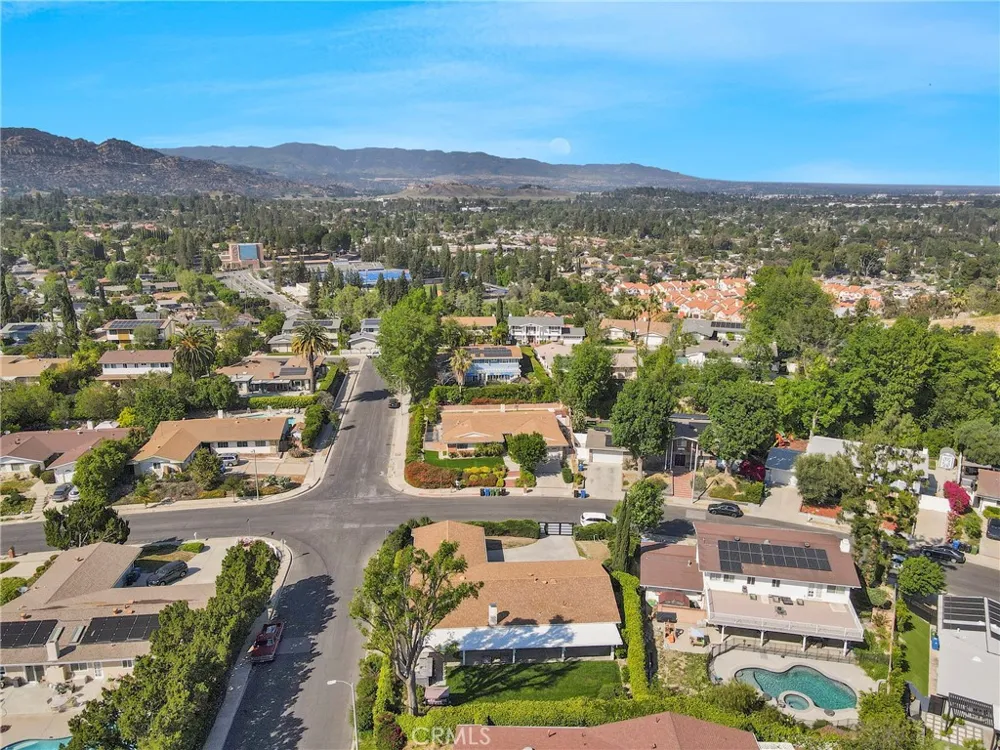 7293 Cirrus Way West Hills, CA 91307