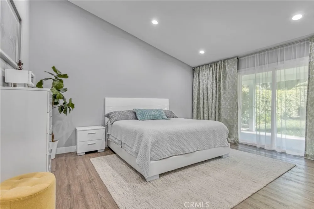 7293 Cirrus Way West Hills, CA 91307