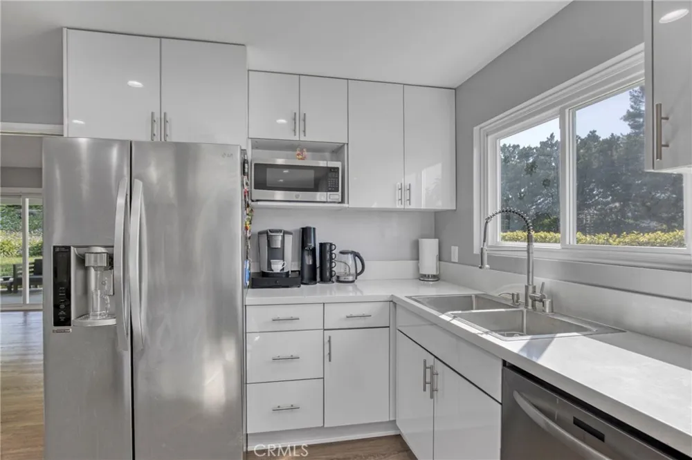 7293 Cirrus Way West Hills, CA 91307