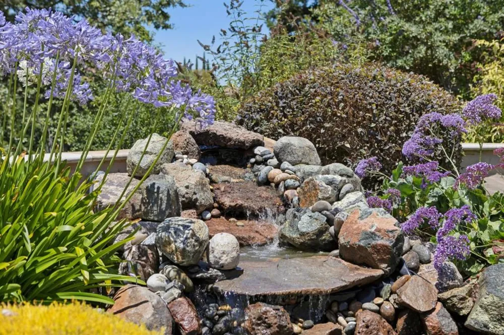 14275 Hilltop Way Saratoga, CA 95070