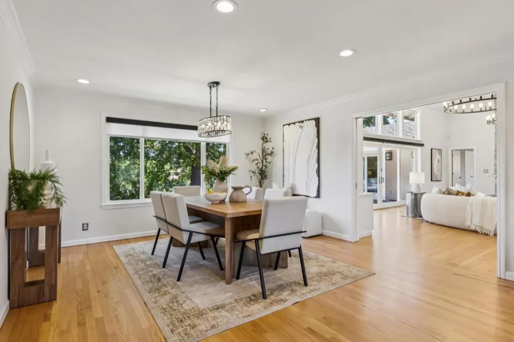 14275 Hilltop Way Saratoga, CA 95070