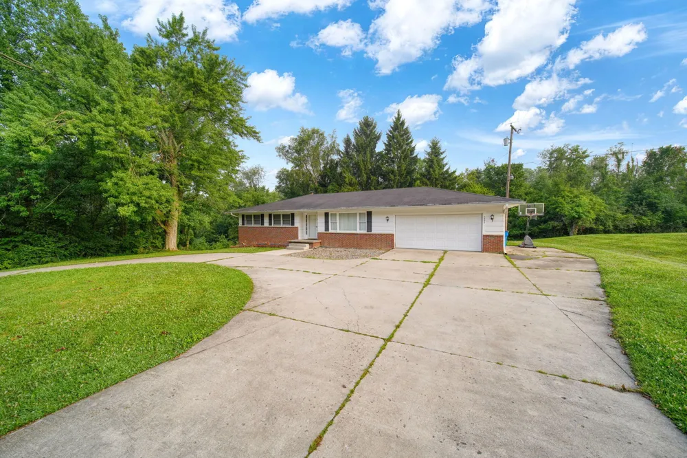 4802 Forrister Road Adrian, MI 49221