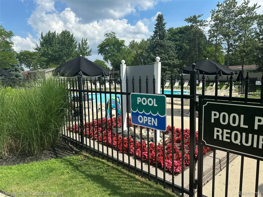 50948 Connecticut Novi City, MI 48374