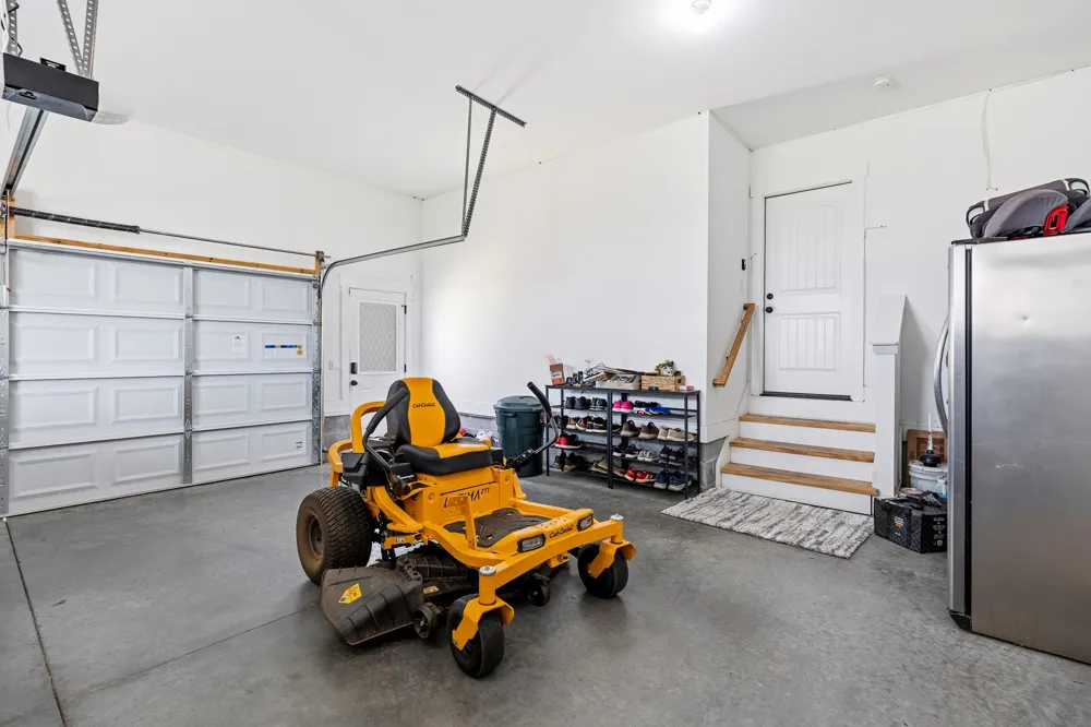 529 Clearview Rd Cottontown, TN 37048