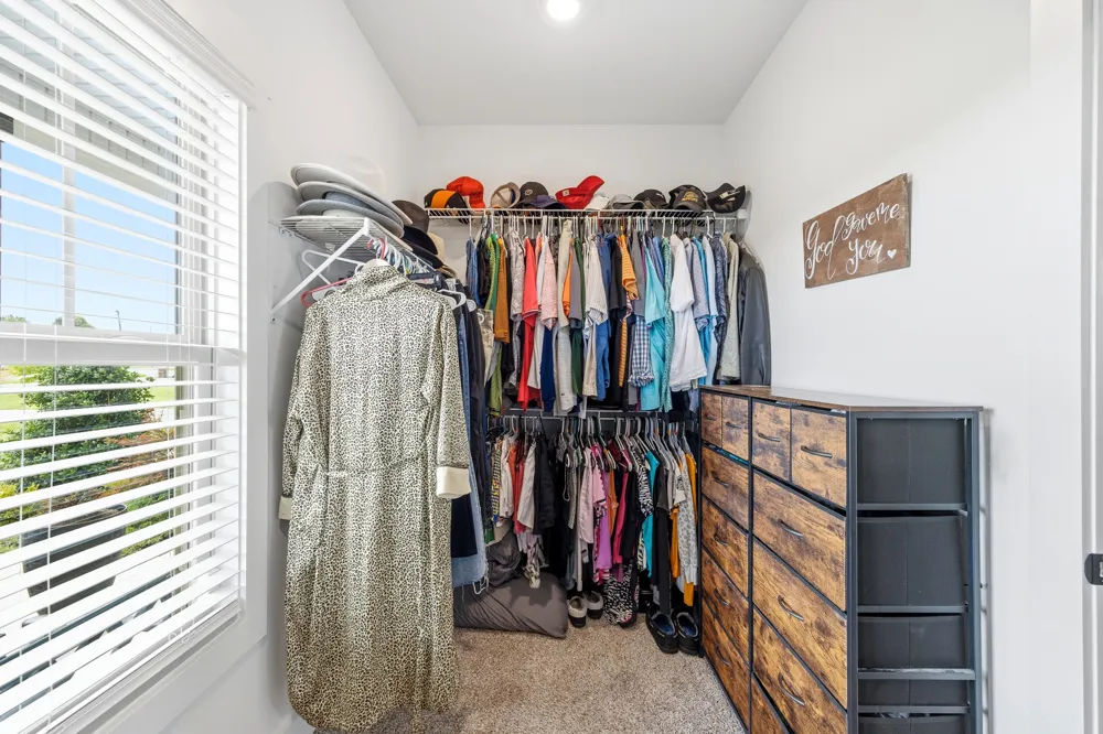 529 Clearview Rd Cottontown, TN 37048