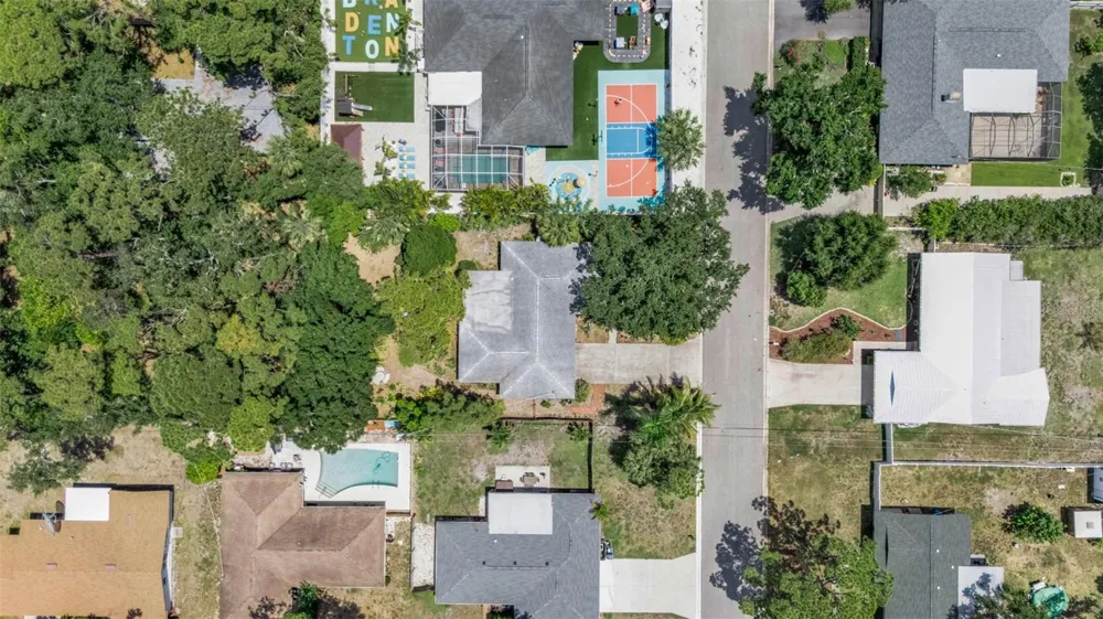 1808 49TH STREET W Bradenton, FL 34209