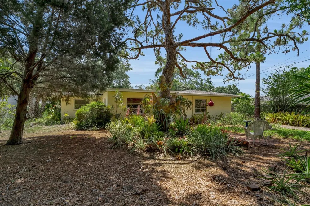 1808 49TH STREET W Bradenton, FL 34209