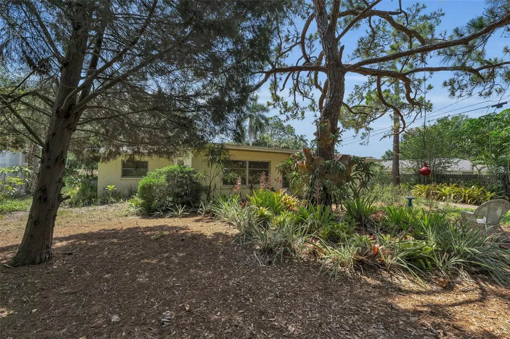 1808 49TH STREET W Bradenton, FL 34209