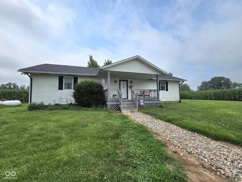 4607 & 4609 W County Road 300 S Cory, IN 47846