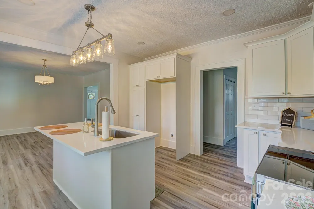 507 S Elm Street Cherryville, NC 28021