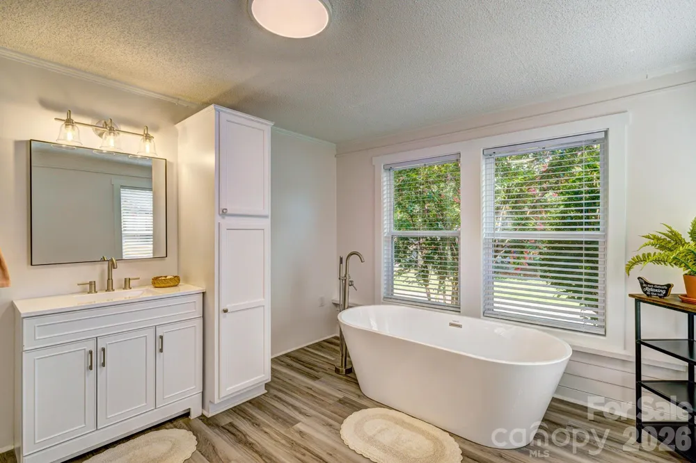 507 S Elm Street Cherryville, NC 28021