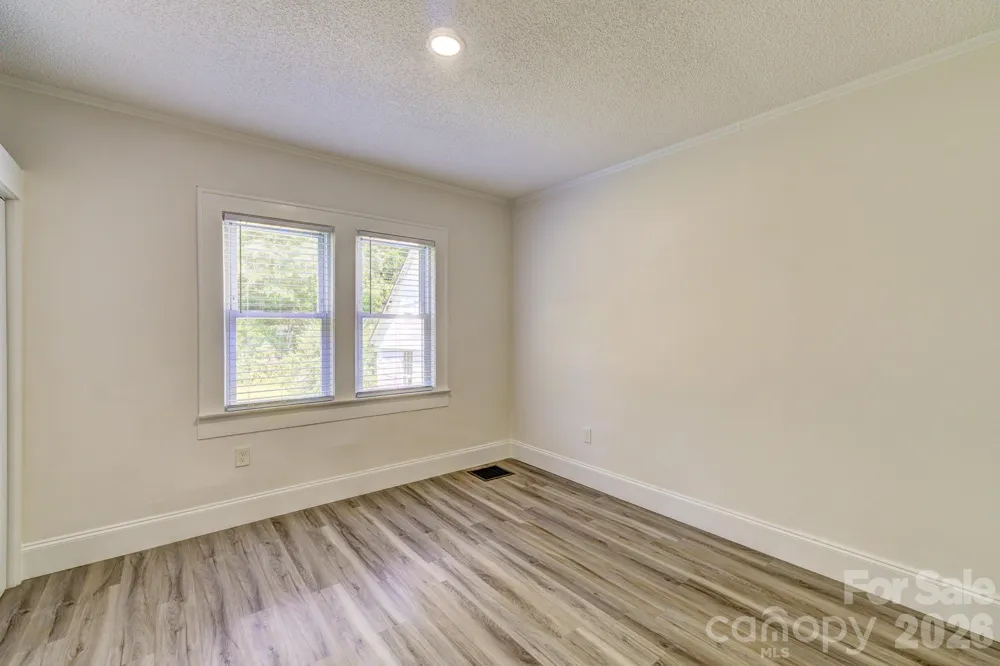 507 S Elm Street Cherryville, NC 28021