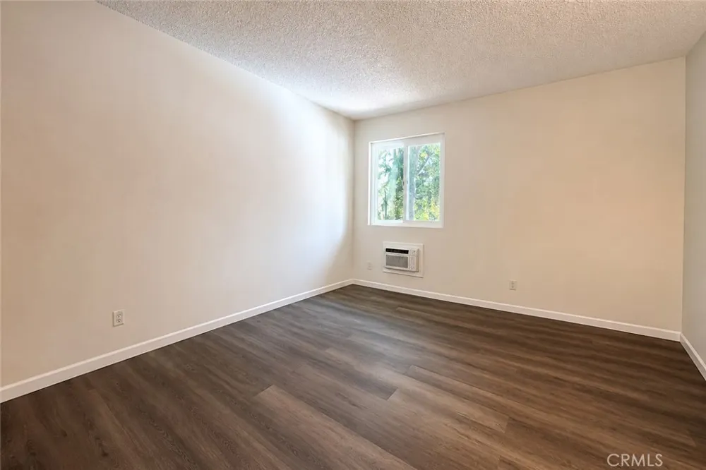18307 Burbank Boulevard #131 Tarzana, CA 91356