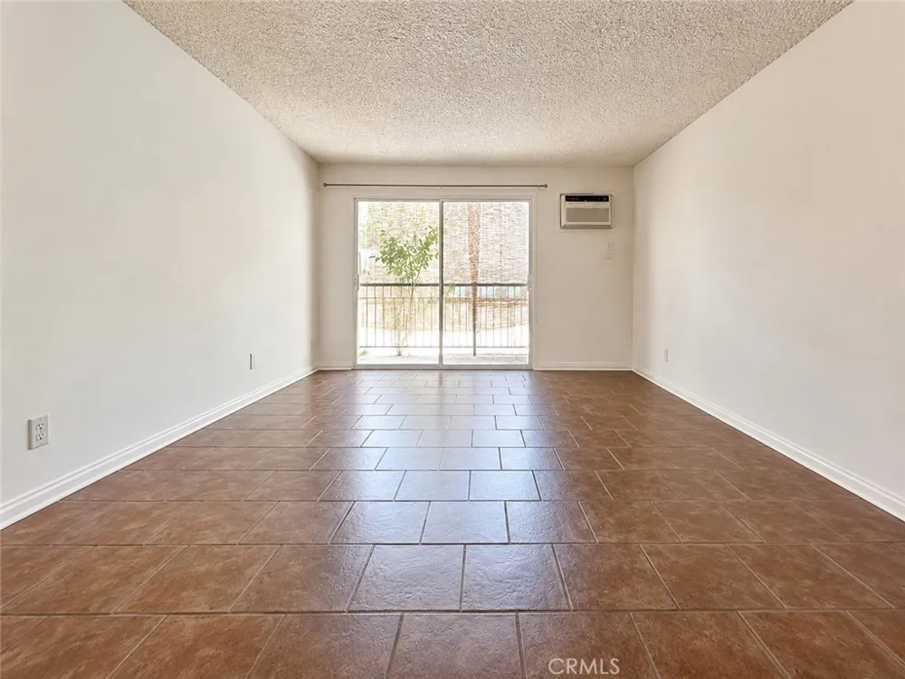 18307 Burbank Boulevard #131 Tarzana, CA 91356