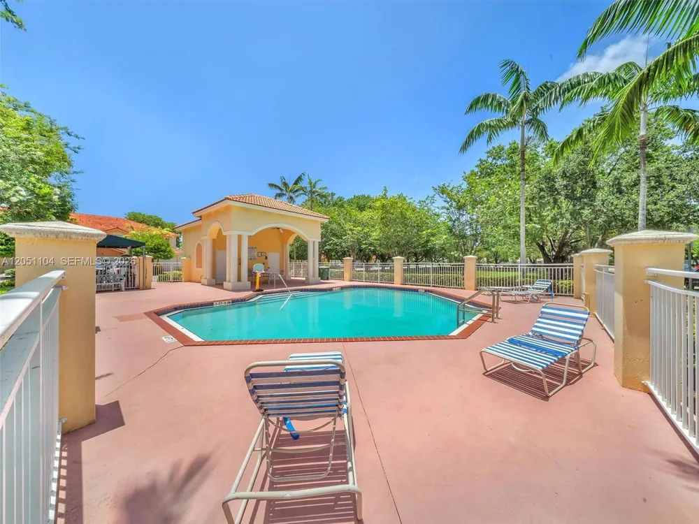 8306 Santa Monica Ave Tamarac, FL 33321