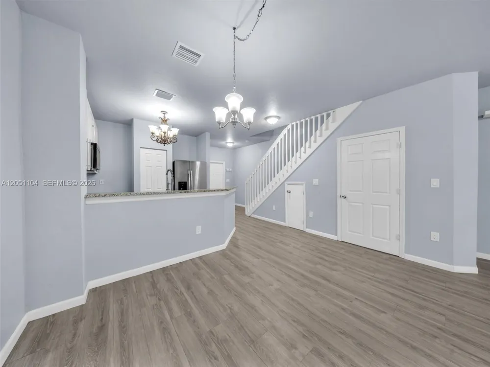 8306 Santa Monica Ave Tamarac, FL 33321
