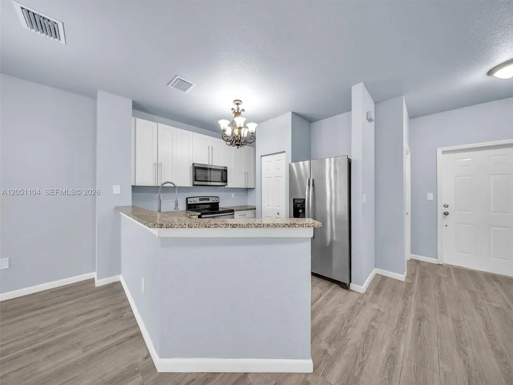 8306 Santa Monica Ave Tamarac, FL 33321