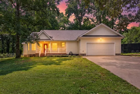 3450 Chapmans Cir