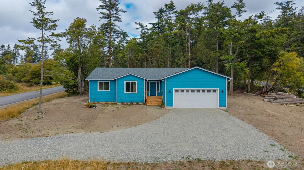 660 El Pozo Street Coupeville, WA 98239