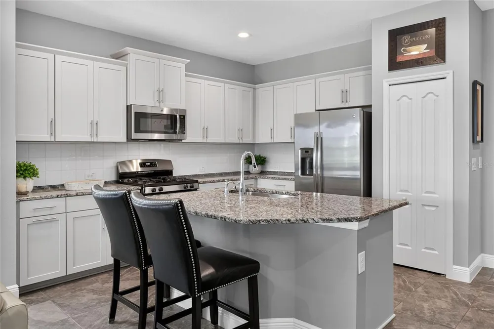13529 CIRCA CROSSING DRIVE Lithia, FL 33547