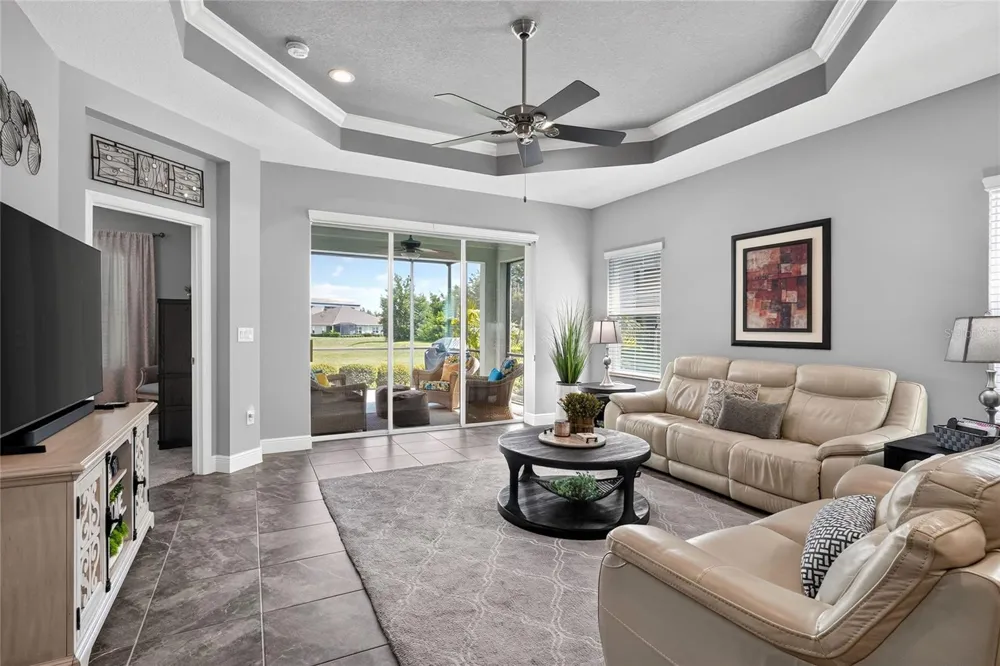 13529 CIRCA CROSSING DRIVE Lithia, FL 33547