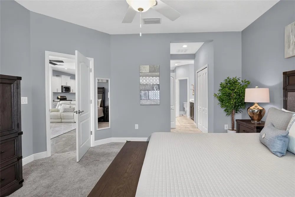 13529 CIRCA CROSSING DRIVE Lithia, FL 33547