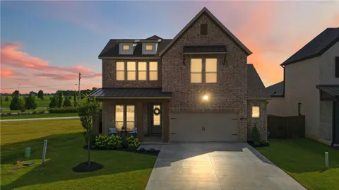 450 Fox Trail