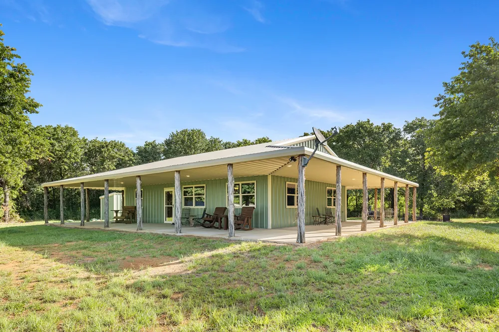 10371 State Hwy 148 Jacksboro, TX 76458