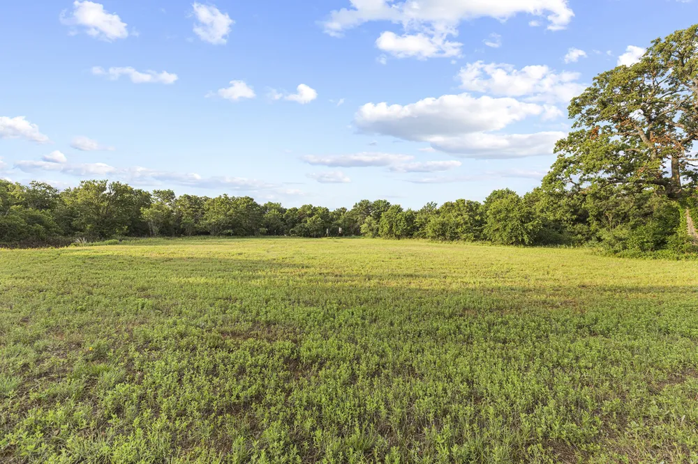 10371 State Hwy 148 Jacksboro, TX 76458