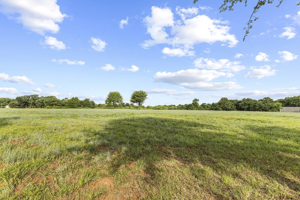 10371 State Hwy 148 Jacksboro, TX 76458