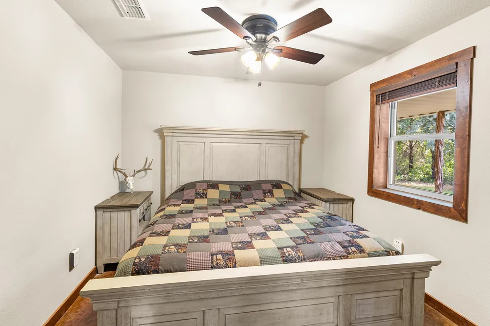 10371 State Hwy 148 Jacksboro, TX 76458