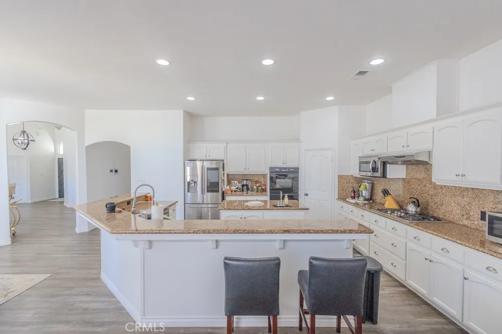 14146 Searspoint Bakersfield, CA 93314