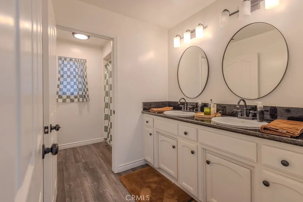 14146 Searspoint Bakersfield, CA 93314